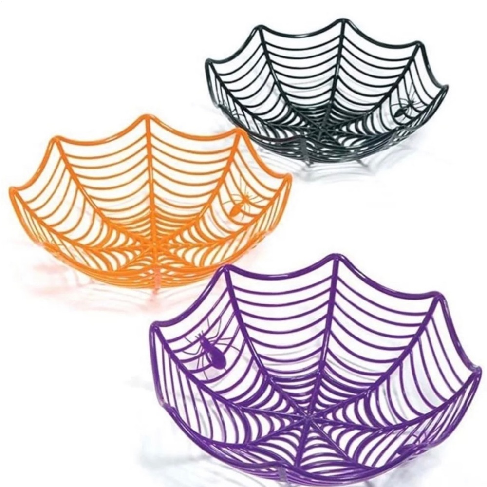 Spider web bowls